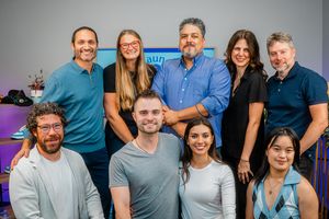 Taco and some of our trusted advisors and peers smiling for the camera